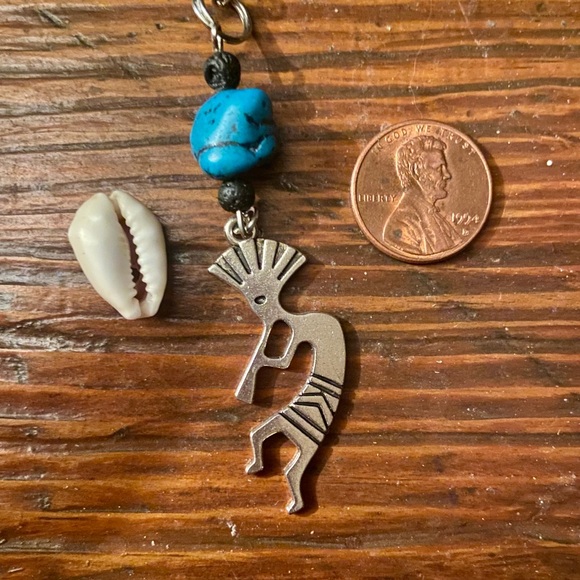 Silvertone Tribal Pendant large Kokopelli with Blue howlite nugget & lava beads - Picture 5 of 8